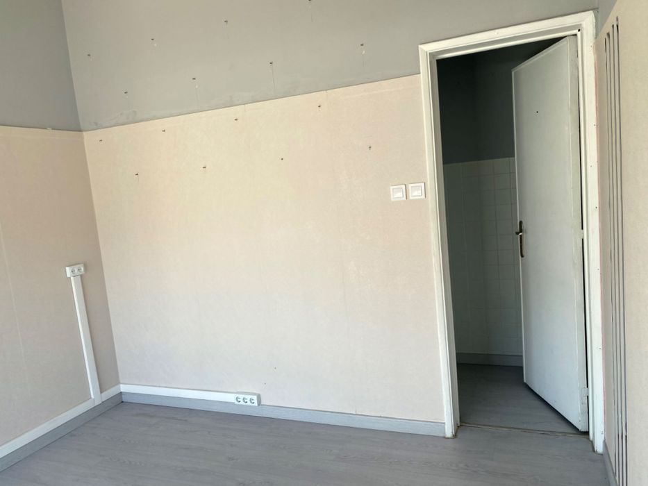 Loja Ajuda - Travessa dos Fornos, 3