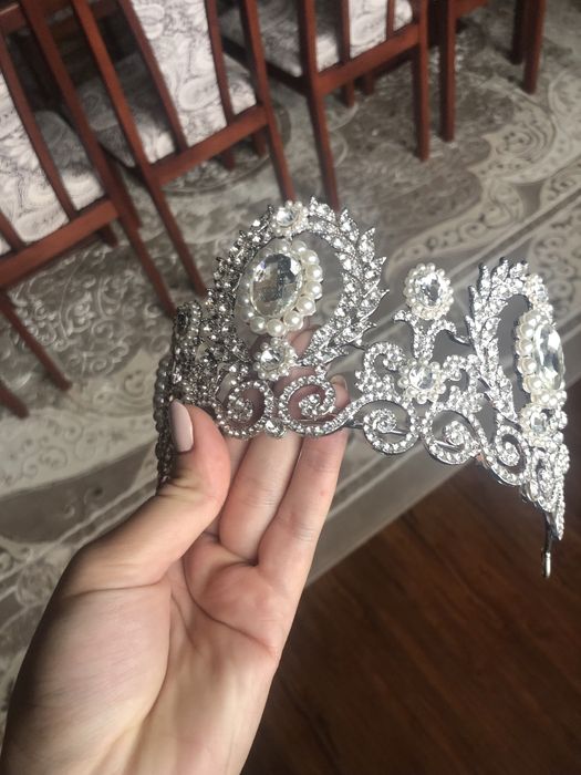 Корона весільна/ випускна