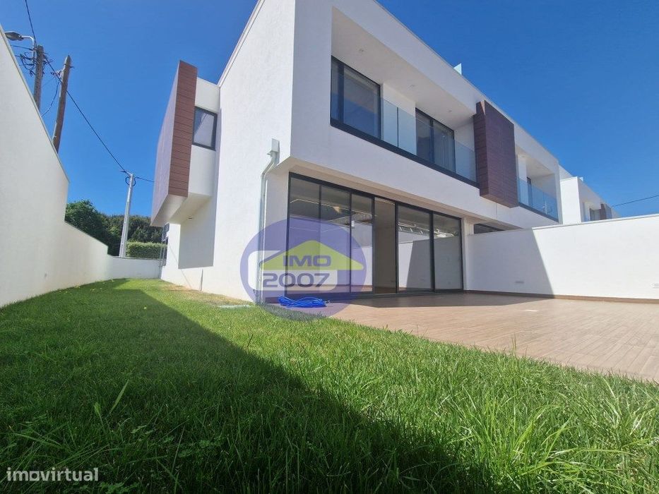 Moradias de Luxo em Canidelo