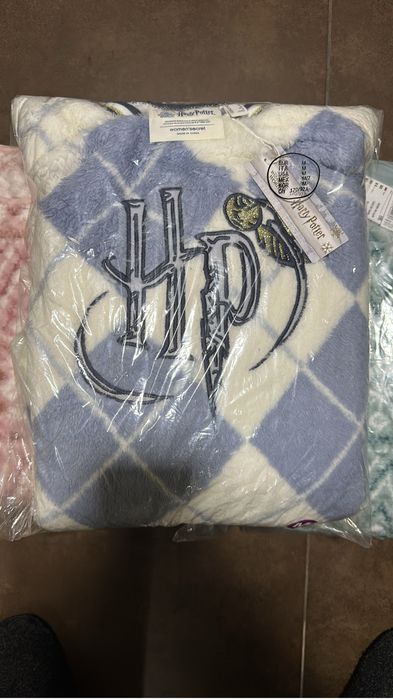 Pijamas novos 15€ cada
