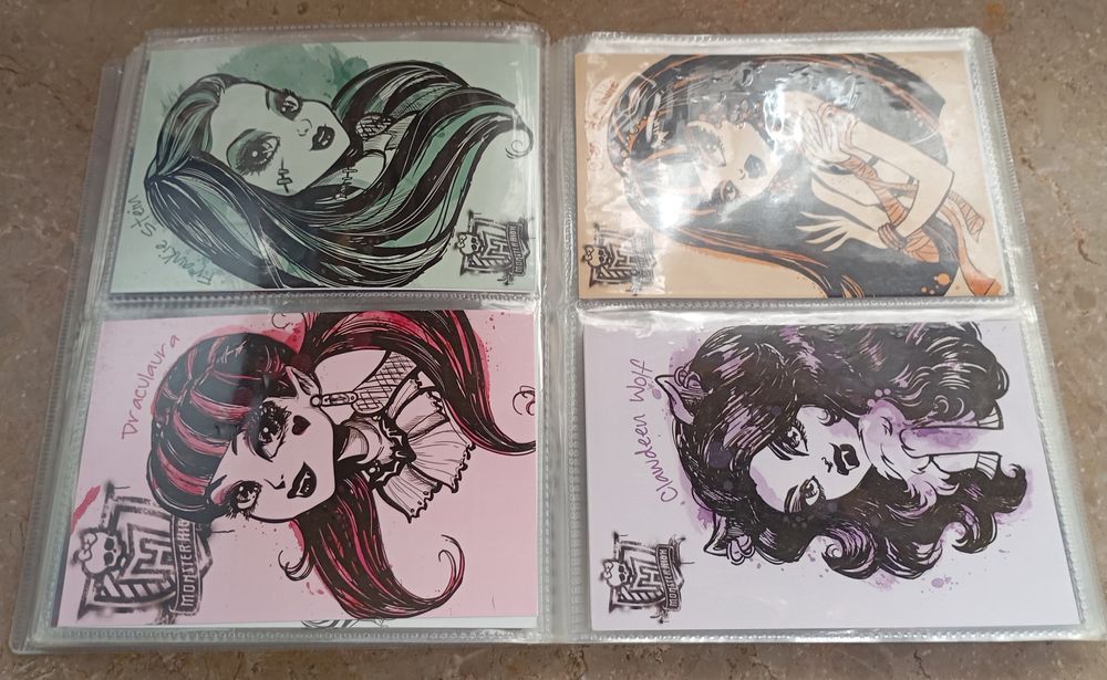 Monster High Álbum Quase Completo