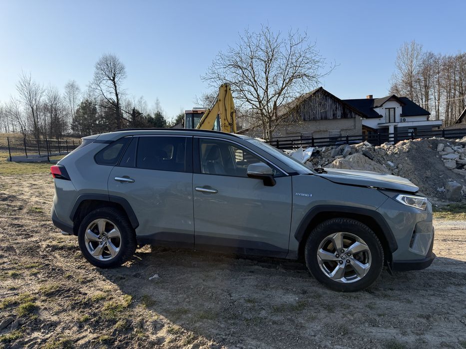 Toyota Rav4 2.5 hybryda