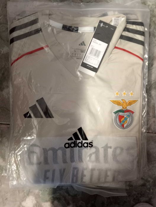 Camisola de clubes 20€