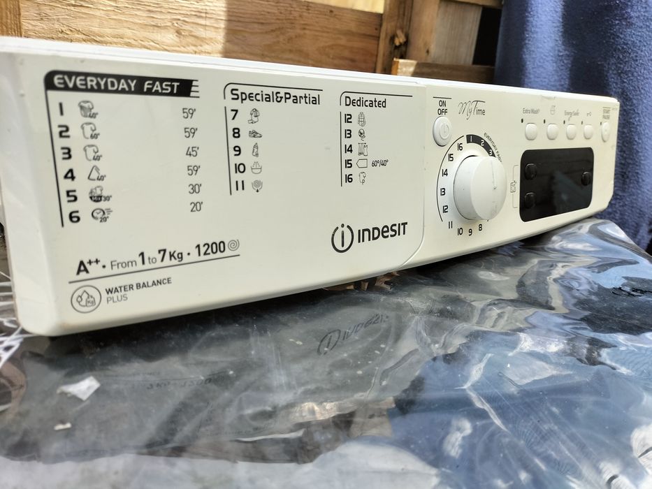 Vendo placa de Indesit
