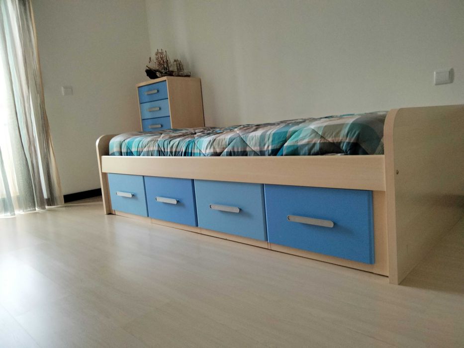 Quarto de rapaz completo (como novo)