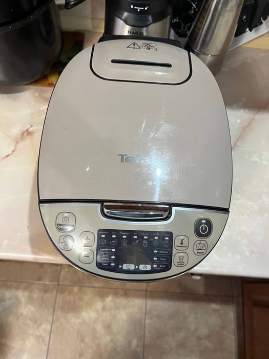 Мультиварка Tefal Fuzzy logic RK 321A34