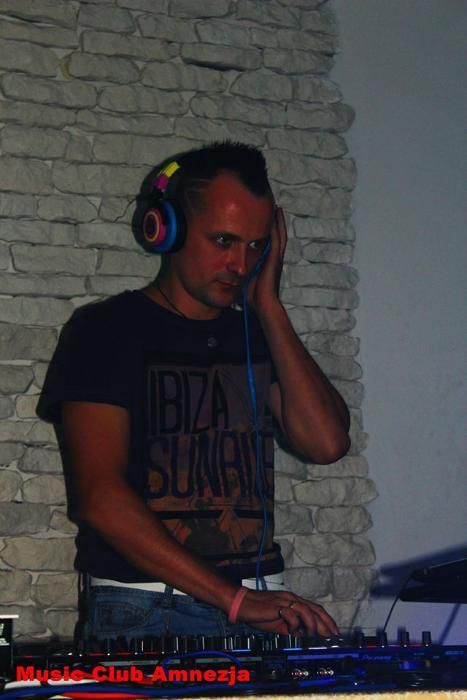 DJ Seba - profesjonalna oprawa imprez(Sylwester Karnawał Wesele) Mlawa