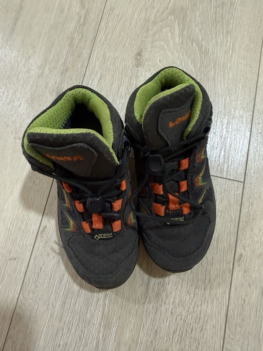 Литячі зимові чоботи