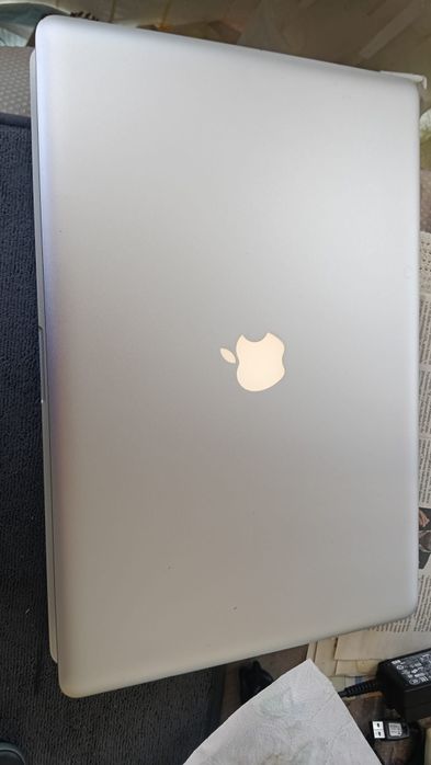MacBook pro 2010