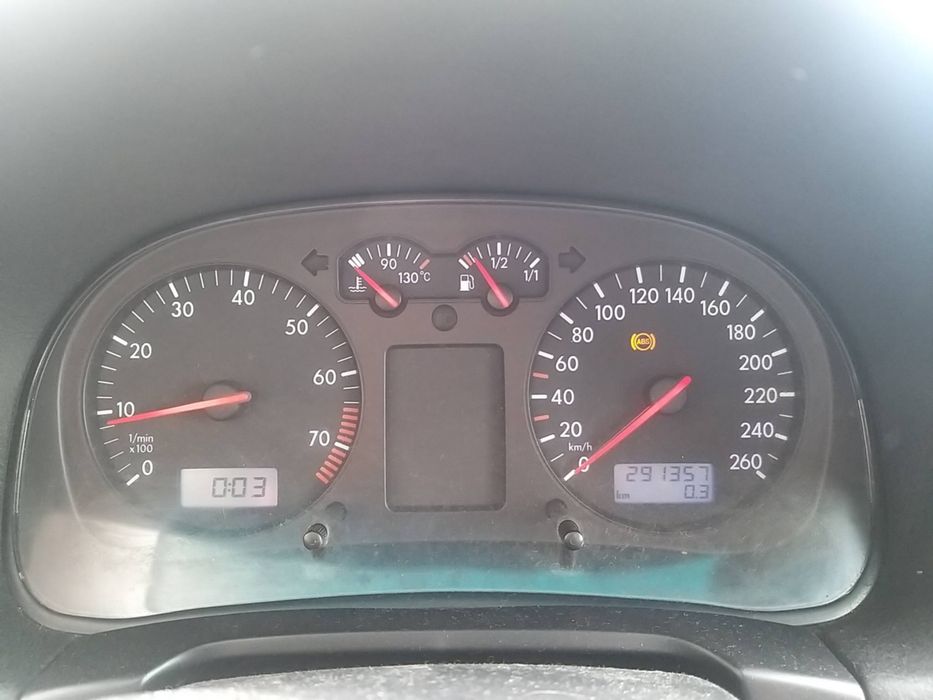 Volkswagen Golf 4 1.6 Benzyna