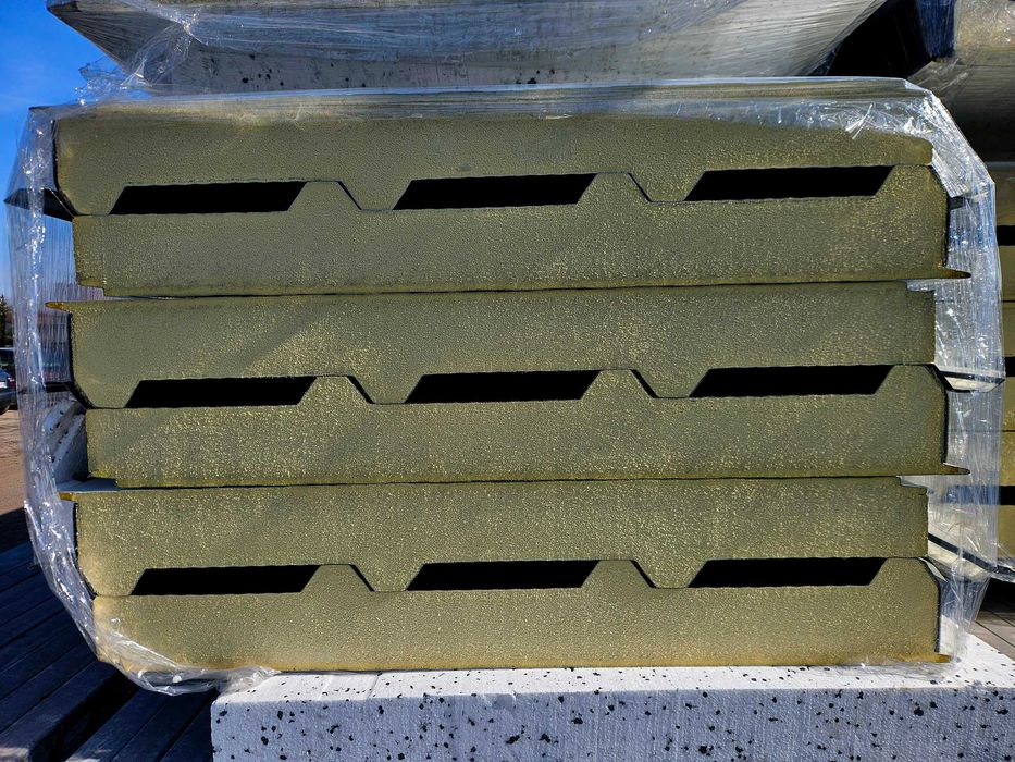 100 dachowa płyta warstwowa plyta obornicka dach konstrukcja Nowa 7,5m