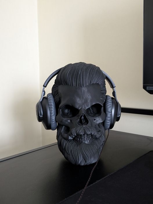 Stojak/podstawka na słuchawki.