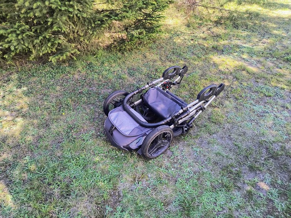 Polski wózek dziecięcy 3 w 1 + fotelik samochodowy Cosmo