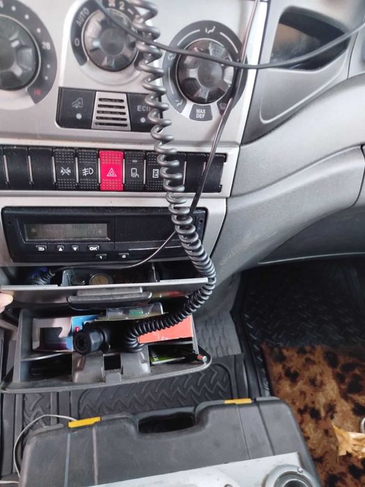 Продам евакуатор