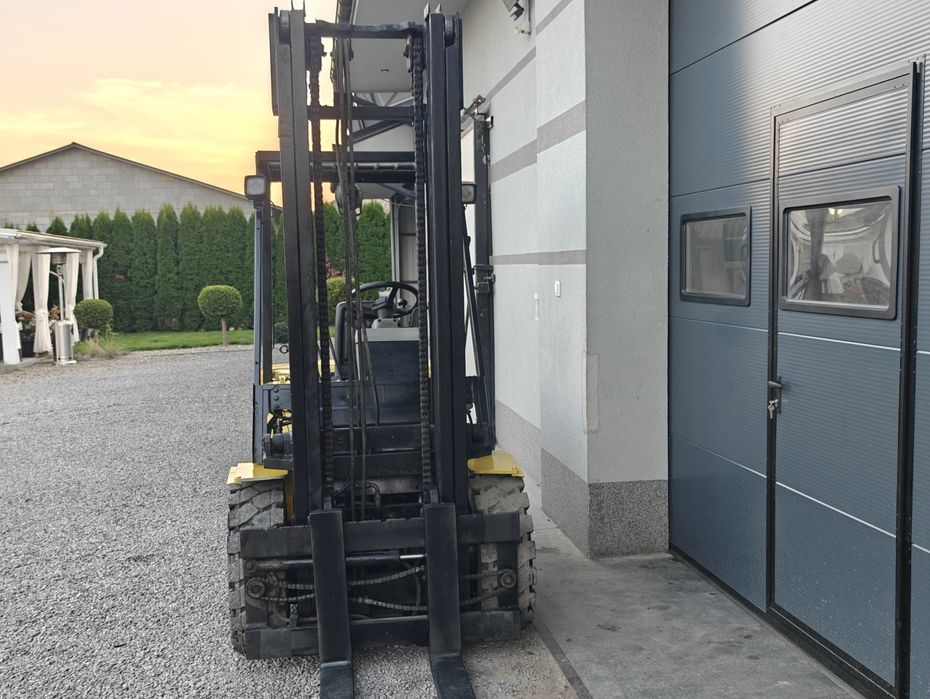 Wózek widłowy Komatsu FD30 3T Diesel Pompowane opony Przesuw Boczny