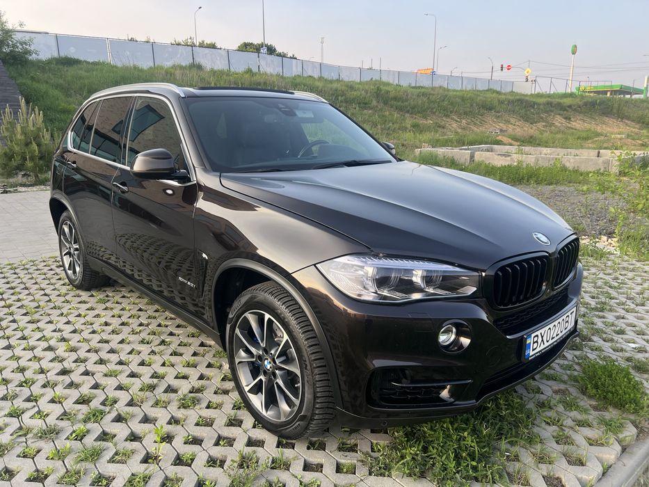 Продам BMW F15 2016 рік 4.4 бензин V8.