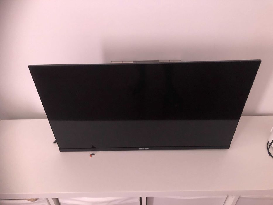 TV HISENSE 32A5700FA (LED - 32'' - 81 cm - HD - Smart TV)