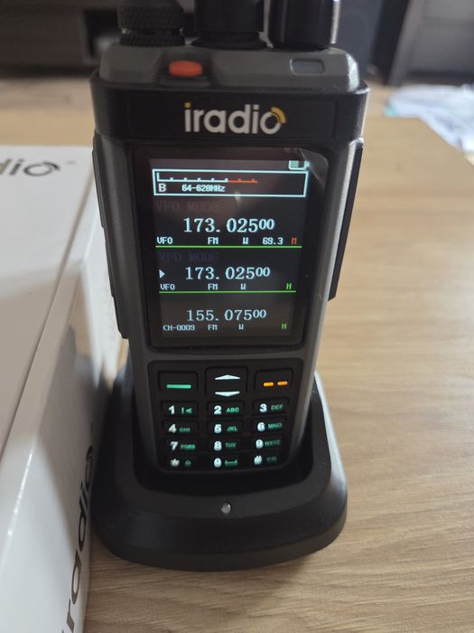 Radiotelefon Iradio UV-98 Plus / Radtel  RT-880G Krótkofalówka l