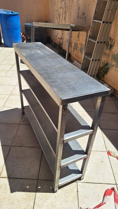 Parteleiras de inox (4×)