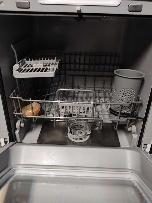 Sprzedam zmywarkę MIDEA