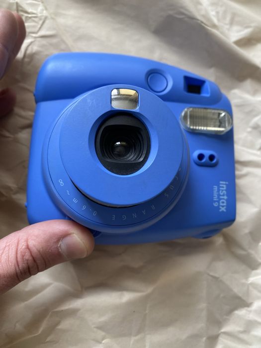 Instax mini 9 фотоапарат