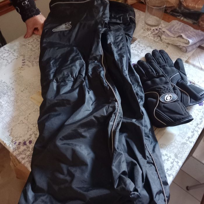 Capa de chuva  com luvas tamanho xs