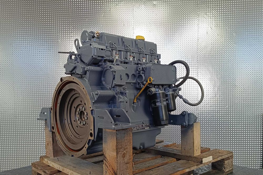 Remont silnika Deutz BF4M2012 - przesiewacz kruszarka ładowark ciągnik