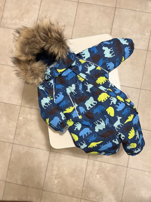 Суцільний зимовий комбінезон