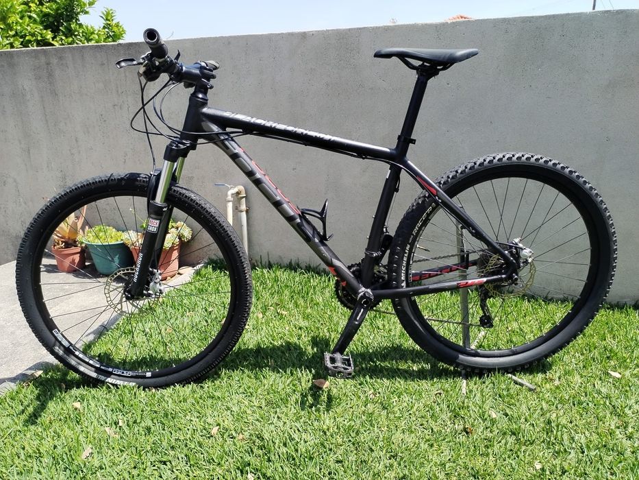 Bicicleta Focus Blackfores 27.5 preço fixo