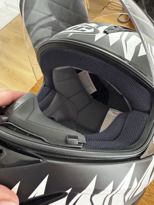 Mlodzieżowy kask motocyklowy