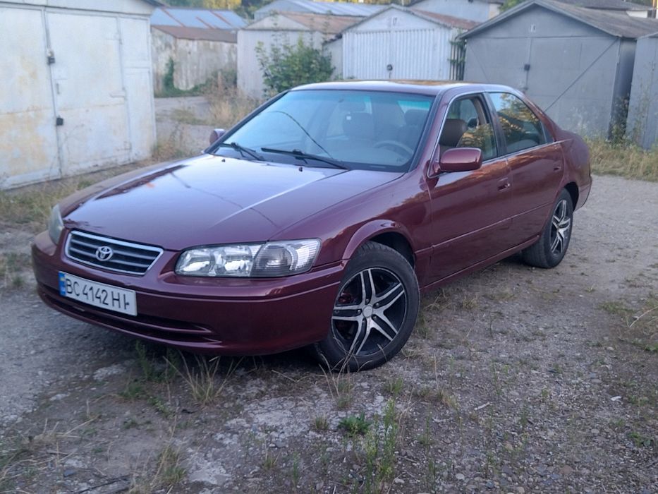 Обмін Продаж Toyota Camry АКПП 2001