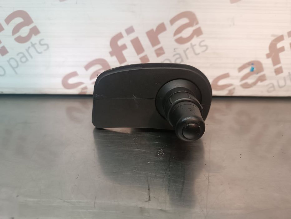 Manípulo de Luzes RENAULT CLIO III - 88102002078