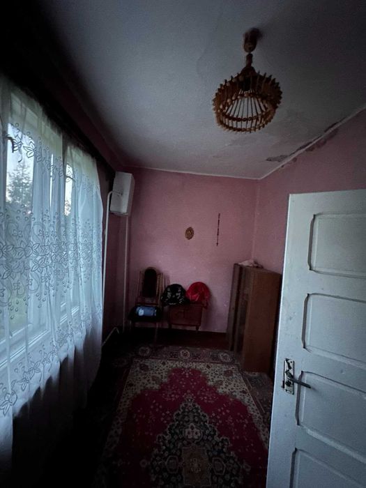 Продається будинок в с. Нересниця