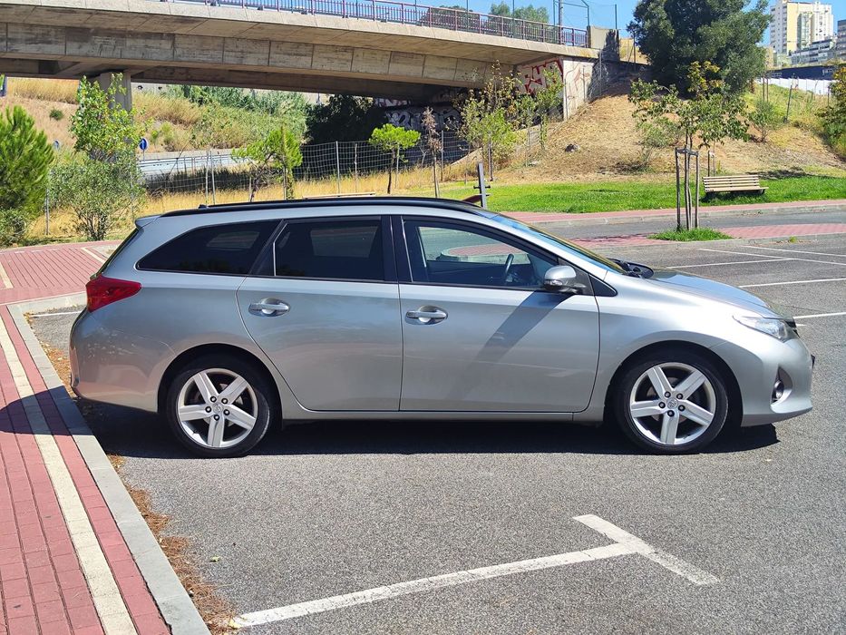 Toyota Auris Touring Sports 1.4 D-4D Comfort+Pack Sport