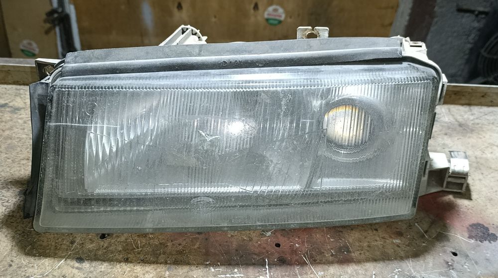 Продам фари, до Skoda Octavia Tour