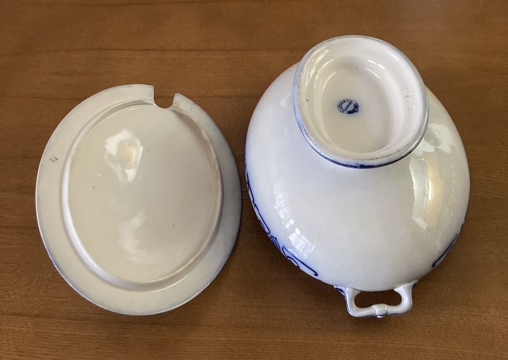 Terrina de Sacavém modelo raro