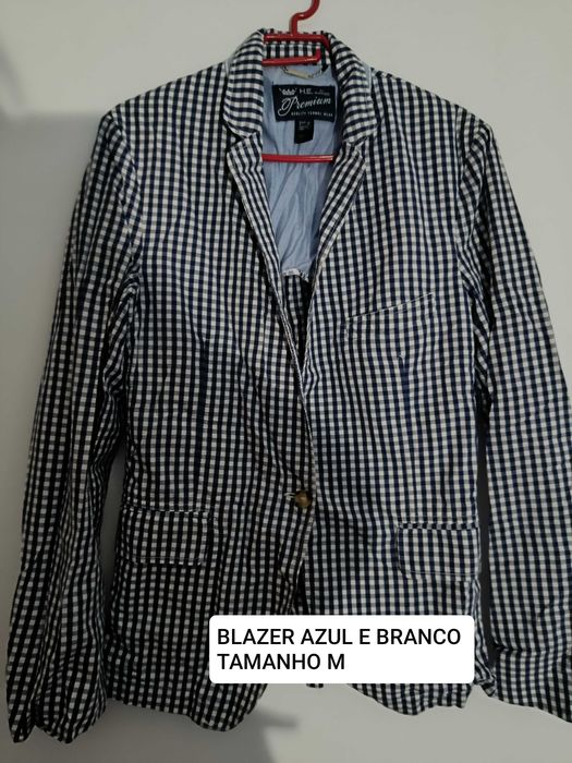 Cada peça de roupa 5 euros