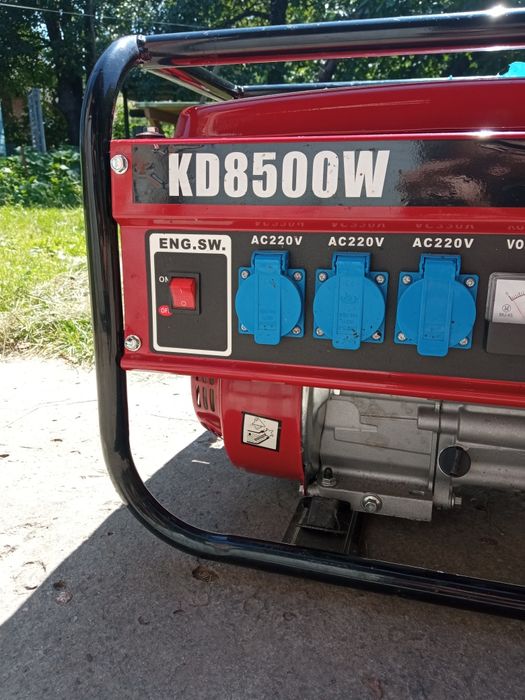 Продам генератор 3Кв