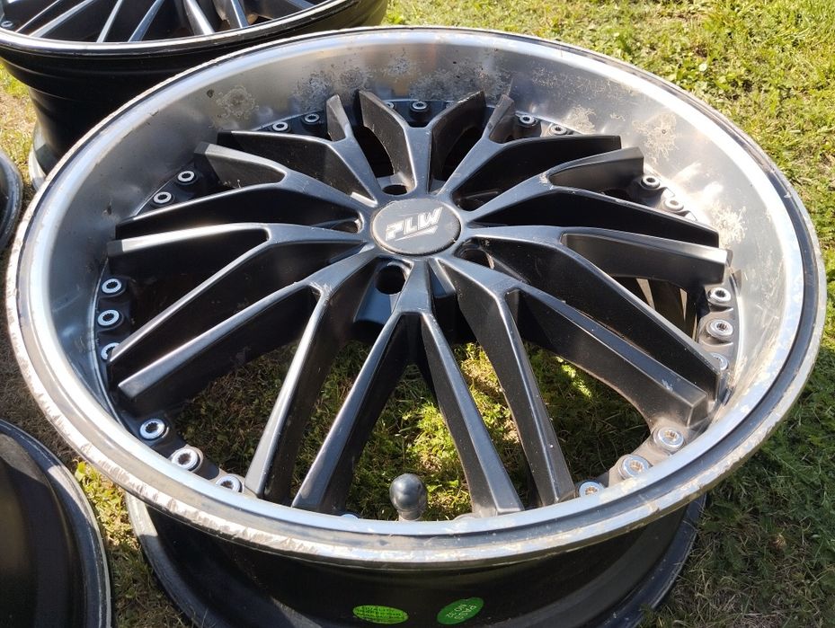 Felgi PLW 18" 5x100 8J ET35 komplet Vw Skoda Seat KBA 47881 plus śruby