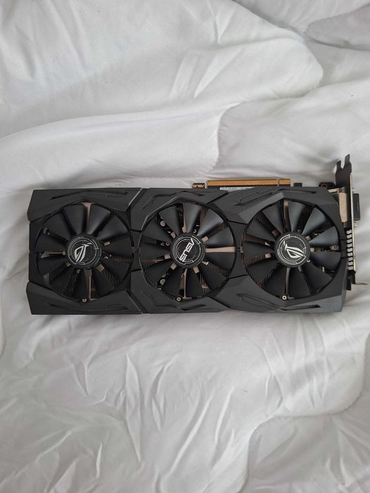 Gtx 1070 asus rog strix
