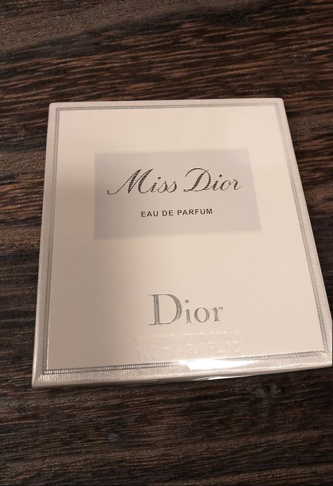 Dior Miss Dior Eau de Parfum –