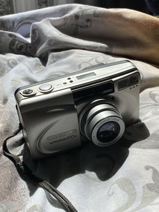 olympus superzoom 100g