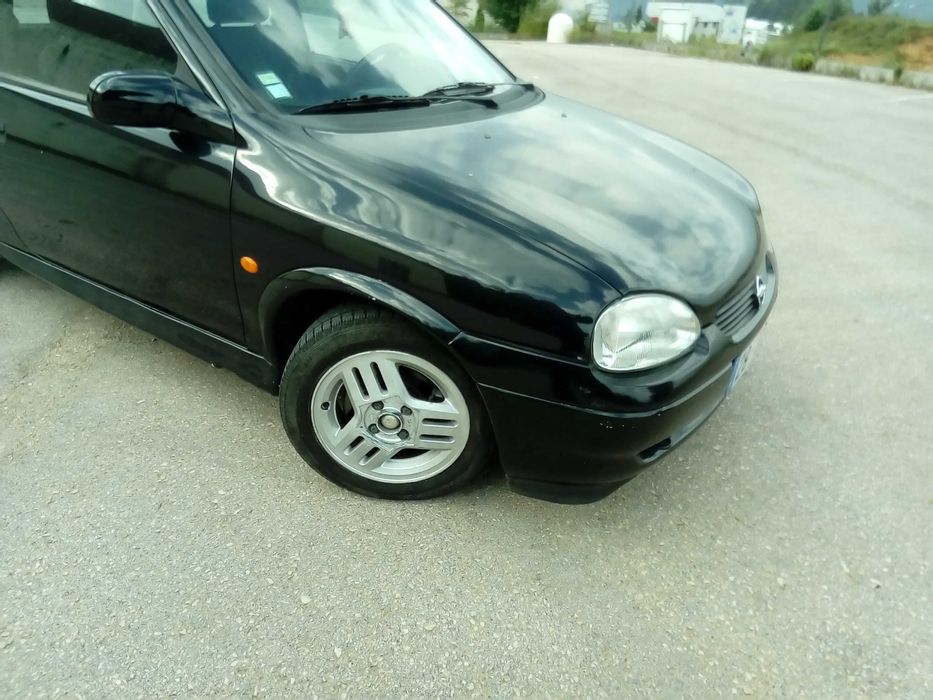 opel corsa 1.6 gasolina