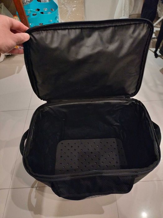 Mala lavagem e arrumação fato surf