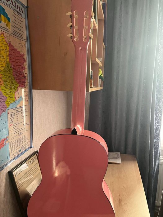 Гітара акустика б/в
