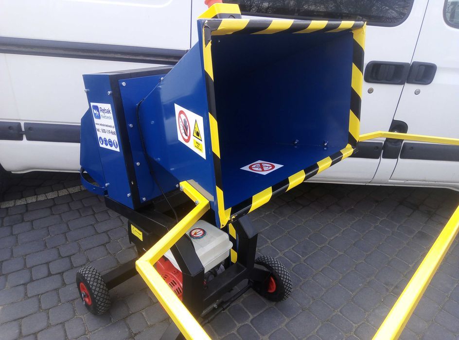 Rozdrabniacz spalinowy 15KM 6N- niebieski walcowy rebak rębak rembak