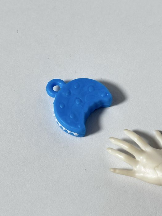 Jedzenie ciasteczka dla lalki monster high Clawdeen Basic G3