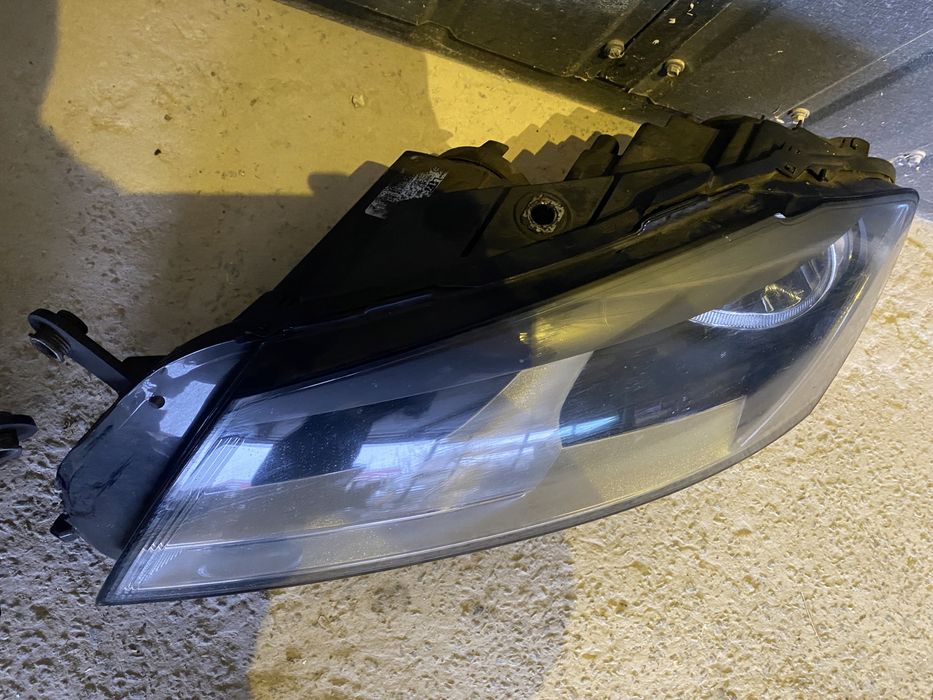 Фара передня passat b7 європа