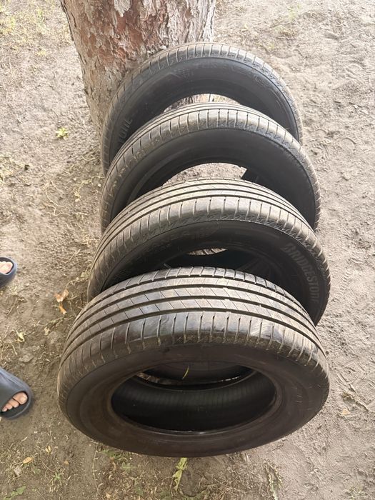 Bridgestone turanza 195/65 R15
