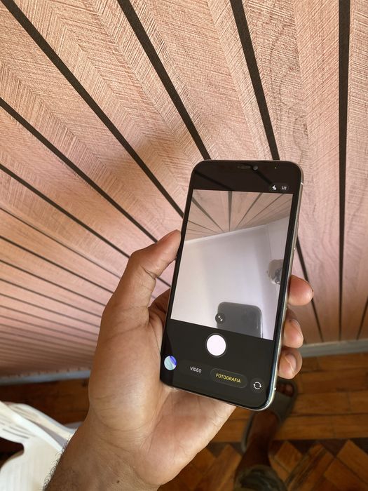 iPhone 11 Pro em excelentes condições(vendido dia 27)